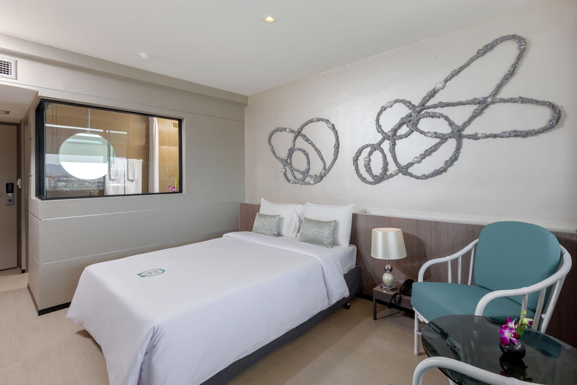 Pearl Hotel - SHA Plus Phuket Exterior foto