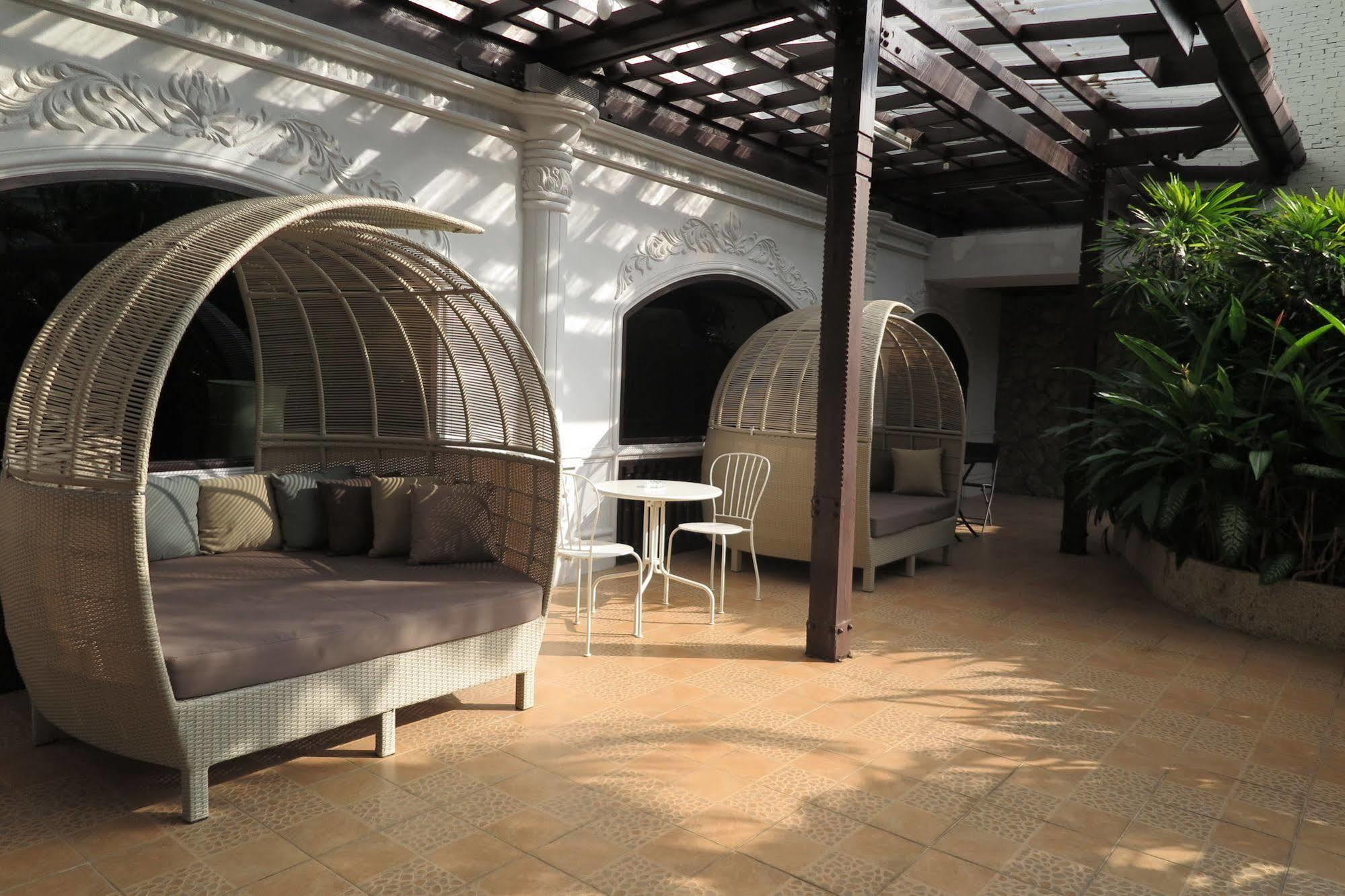 Pearl Hotel - SHA Plus Phuket Exterior foto